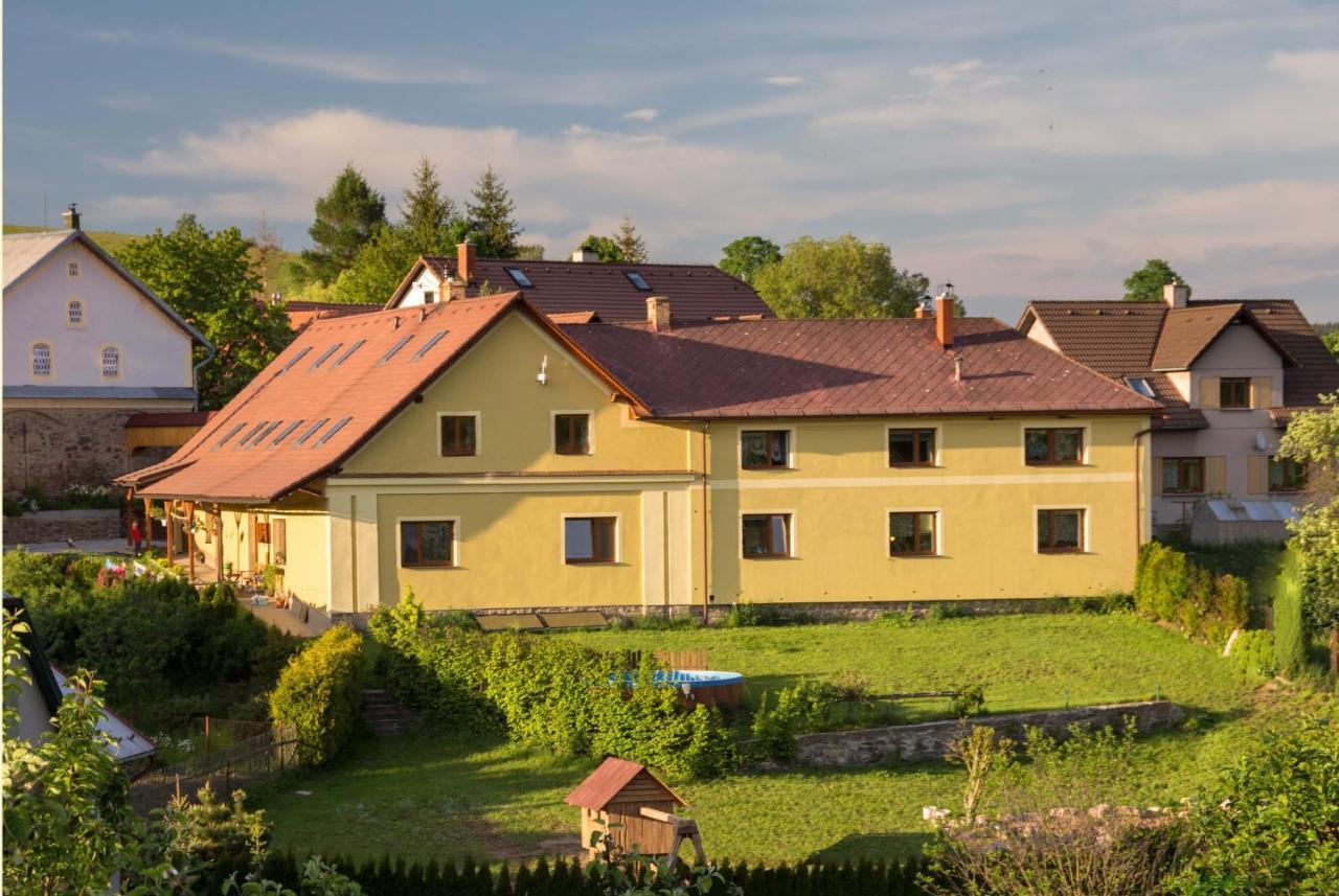 Penzion Konvalinka Jimramovske Pavlovice Exterior photo